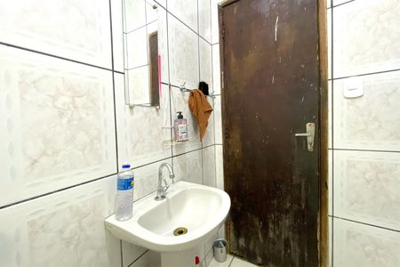 Casa à venda com 360m², 2 quartos e 1 vagaBanheiro