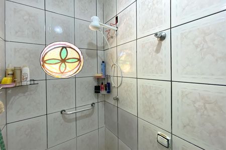 Casa à venda com 360m², 2 quartos e 1 vagaBanheiro