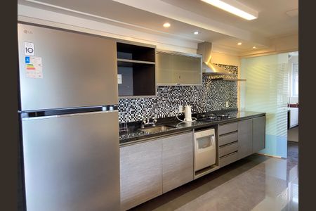 Apartamento à venda com 71m², 2 quartos e 2 vagasCozinha e Área de Serviço