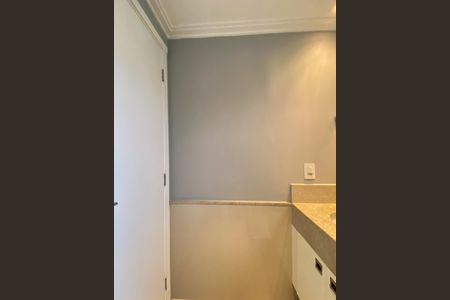 Apartamento à venda com 71m², 2 quartos e 2 vagasLavabo