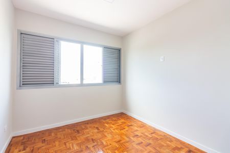 Quarto 1 de apartamento à venda com 3 quartos, 80m² em Vila Yara, Osasco