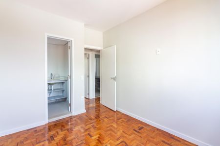 Apartamento à venda com 80m², 3 quartos e 1 vagaSuíte