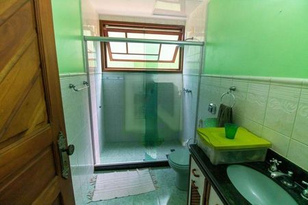 Casa à venda com 329m², 4 quartos e 2 vagas