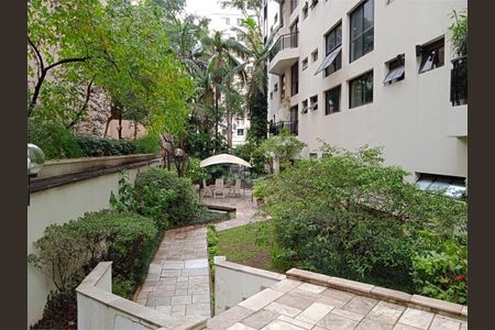 Apartamento à venda com 60m², 1 quarto e 1 vaga