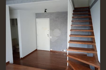 Apartamento à venda com 60m², 1 quarto e 1 vaga