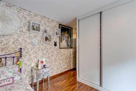 Casa à venda com 396m², 4 quartos e 4 vagas