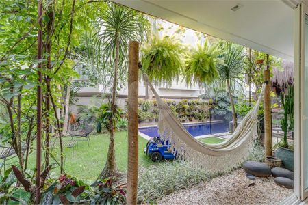 Casa à venda com 396m², 4 quartos e 4 vagas