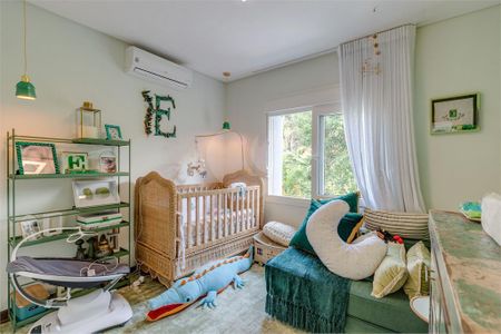 Casa à venda com 4 quartos, 396m² em Jardim dos Estados, São Paulo