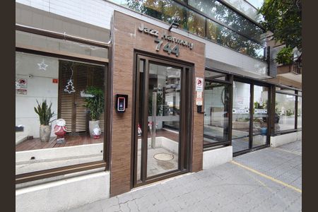 Apartamento à venda com 78m², 3 quartos e 1 vagaFachada