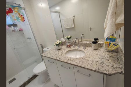 Apartamento à venda com 78m², 3 quartos e 1 vagaBanheiro Social