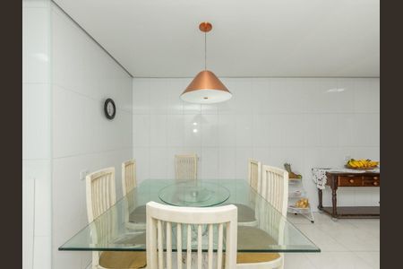 Casa à venda com 3 quartos, 150m² em Vila Libanesa, São Paulo