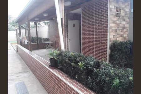 Apartamento à venda com 3 quartos, 73m² em Parque Reboucas, São Paulo