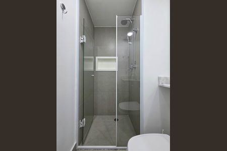 Apartamento para alugar com 29m², 1 quarto e sem vaga Apartamento para alugar com 29m², 1 quarto e sem vagaBanheiro