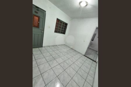 Casa à venda com 3 quartos, 235m² em Jardim Martini, São Paulo