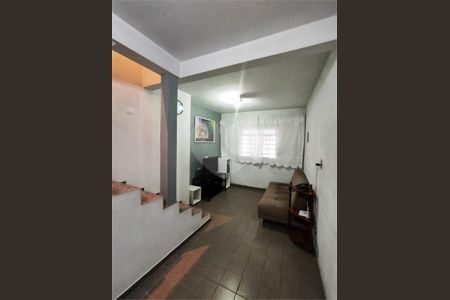 Casa à venda com 235m², 3 quartos e 1 vaga