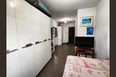 Casa à venda com 235m², 3 quartos e 1 vaga