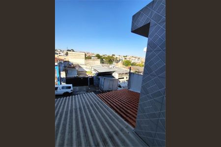 Casa à venda com 235m², 3 quartos e 1 vaga