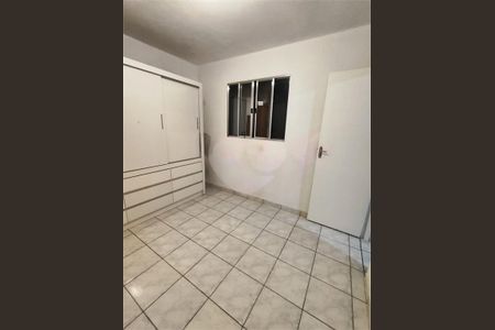 Casa à venda com 3 quartos, 235m² em Jardim Martini, São Paulo