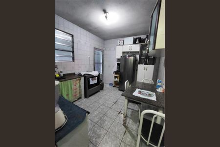 Casa à venda com 235m², 3 quartos e 1 vaga