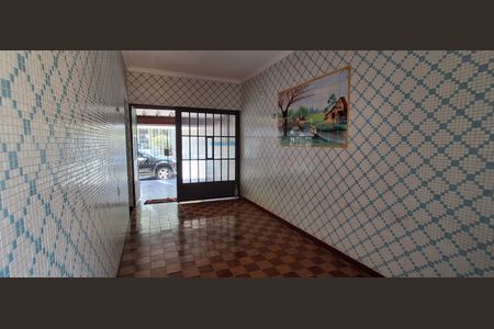 Casa para alugar com 154m², 3 quartos e 2 vagas Casa para alugar com 154m², 3 quartos e 2 vagasEntrada