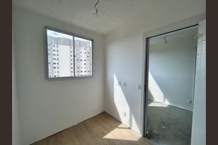 Sala de apartamento à venda com 2 quartos, 34m² em Usina Piratininga, São Paulo