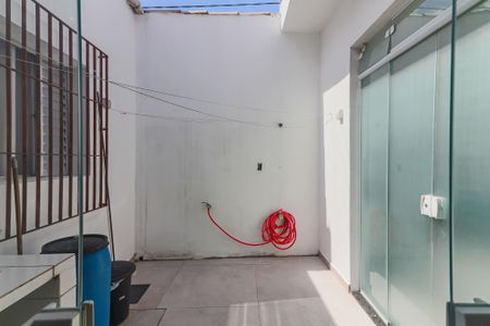 Casa à venda com 150m², 3 quartos e 2 vagasLavanderia