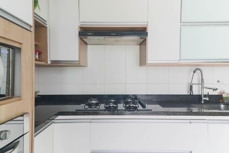 Casa à venda com 150m², 3 quartos e 2 vagasCozinha 