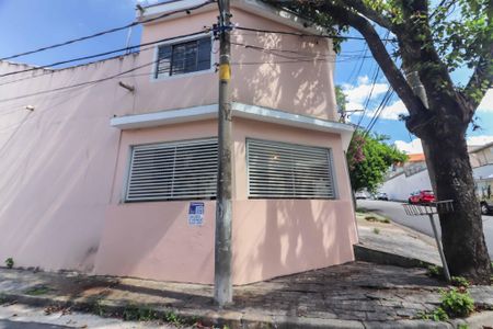 Casa à venda com 150m², 3 quartos e 2 vagasFachada - Plaquinha