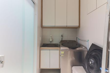 Casa à venda com 150m², 3 quartos e 2 vagasLavanderia