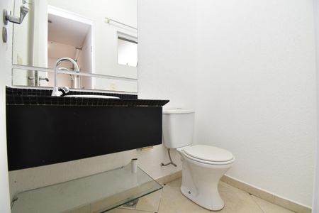 Casa de condomínio para alugar com 129m², 3 quartos e 2 vagasLavabo