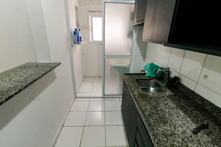 Apartamento para alugar com 71m², 2 quartos e 1 vaga Apartamento para alugar com 71m², 2 quartos e 1 vagaCozinha - Armários