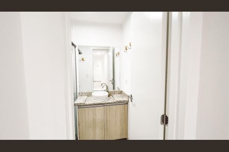 Apartamento para alugar com 47m², 2 quartos e sem vagaBanheiro