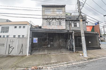 Casa para alugar com 45m², 1 quarto e sem vaga Casa para alugar com 45m², 1 quarto e sem vagaFachada