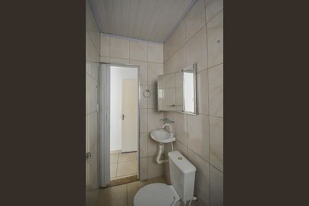 Casa para alugar com 45m², 1 quarto e sem vaga Casa para alugar com 45m², 1 quarto e sem vagaBanheiro