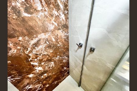 Apartamento à venda com 43m², 2 quartos e 1 vagaBanheiro