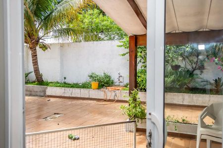 Casa para alugar com 186m², 5 quartos e 5 vagas Casa para alugar com 186m², 5 quartos e 5 vagasVista Sala