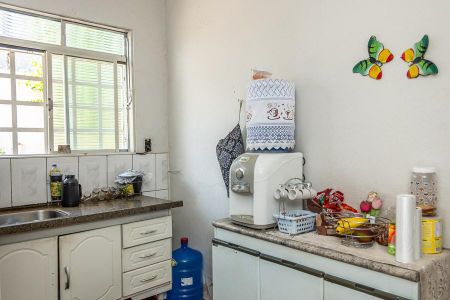 Casa para alugar com 186m², 5 quartos e 5 vagas Casa para alugar com 186m², 5 quartos e 5 vagasCozinha