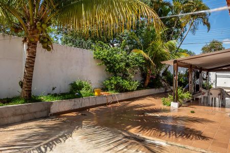 Casa para alugar com 186m², 5 quartos e 5 vagas Casa para alugar com 186m², 5 quartos e 5 vagasQuintal