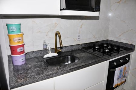 Apartamento para alugar com 32m², 2 quartos e sem vaga Apartamento para alugar com 32m², 2 quartos e sem vagaDetalhe - Cozinha Americana