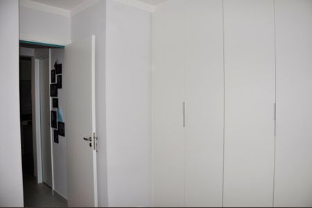 Apartamento para alugar com 32m², 2 quartos e sem vaga Apartamento para alugar com 32m², 2 quartos e sem vagaDetalhe - Quarto 01