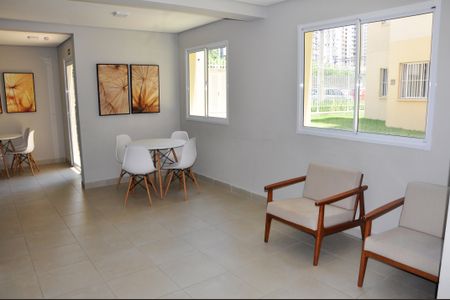 Apartamento para alugar com 32m², 2 quartos e sem vaga Apartamento para alugar com 32m², 2 quartos e sem vagaSalão de Festas