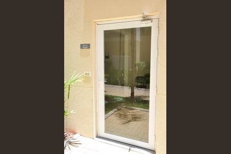 Apartamento para alugar com 32m², 2 quartos e sem vaga Apartamento para alugar com 32m², 2 quartos e sem vagaSala de Estudos