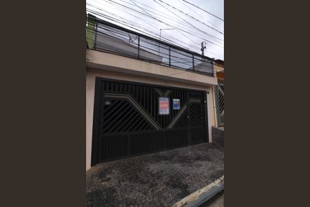 Casa para alugar com 143m², 4 quartos e 2 vagasFachada