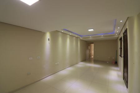 Sala de casa para alugar com 4 quartos, 143m² em Alves Dias, São Bernardo do Campo
