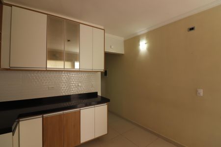 Casa para alugar com 143m², 4 quartos e 2 vagasCozinha
