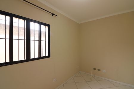 Casa para alugar com 143m², 4 quartos e 2 vagasQuarto 