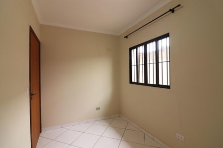 Casa para alugar com 143m², 4 quartos e 2 vagasQuarto 