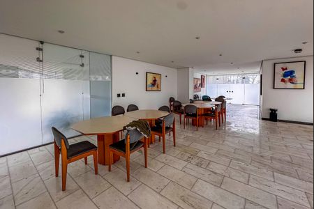 Apartamento para alugar com 260m², 4 quartos e 4 vagasÁrea comum - Salão de festas