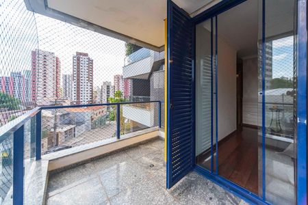 Apartamento para alugar com 260m², 4 quartos e 4 vagasVaranda do Quarto 3