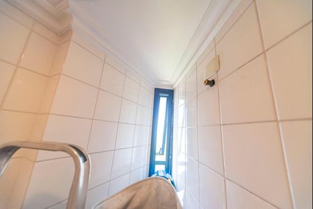 Apartamento para alugar com 260m², 4 quartos e 4 vagasBanheiro de serviço